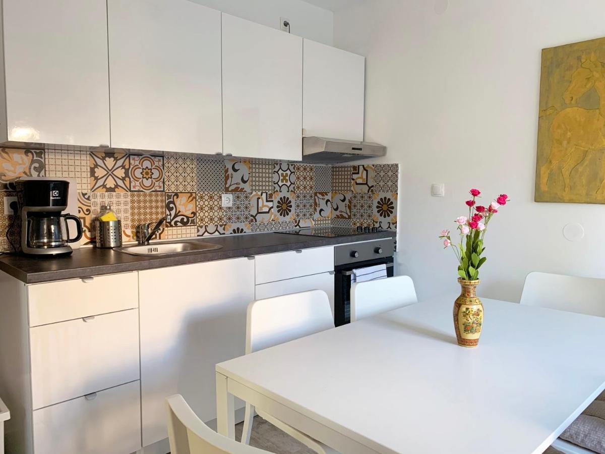 Apartment Gardenview - New! Крк Экстерьер фото
