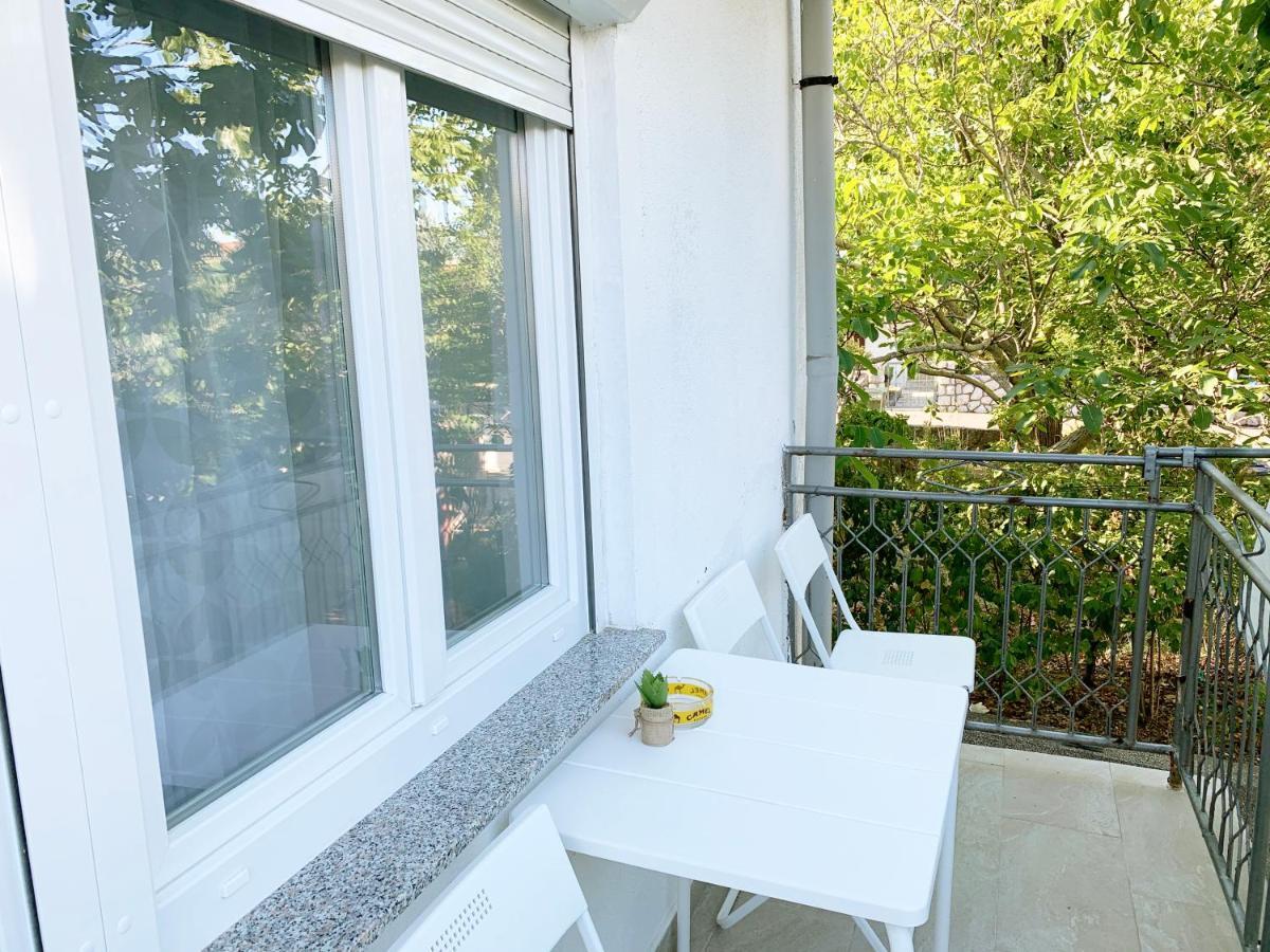 Apartment Gardenview - New! Крк Экстерьер фото